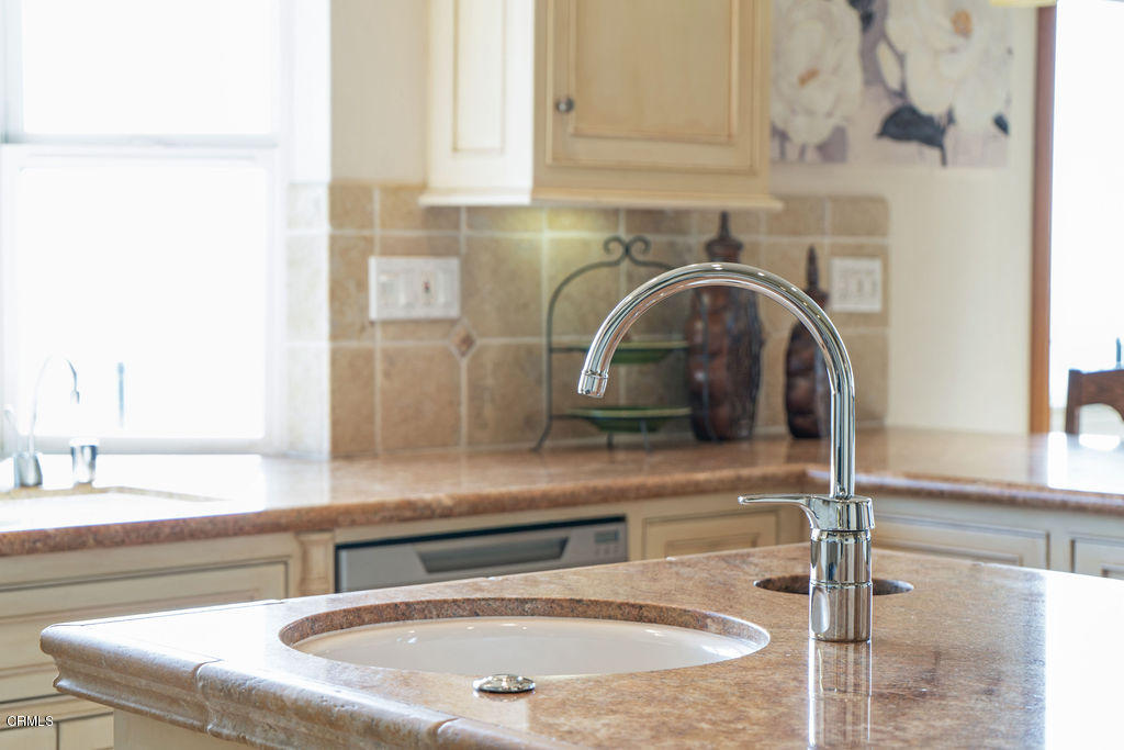 12082 Presilla Road Camarillo, CA 93012 - Photo 38 of 70 DSC01694