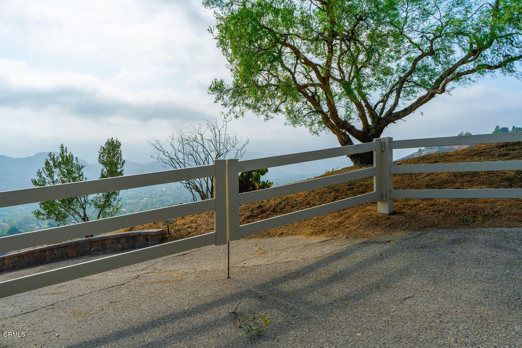 12082 Presilla Road Camarillo, CA 93012 - Photo 50 of 70 DSC01714