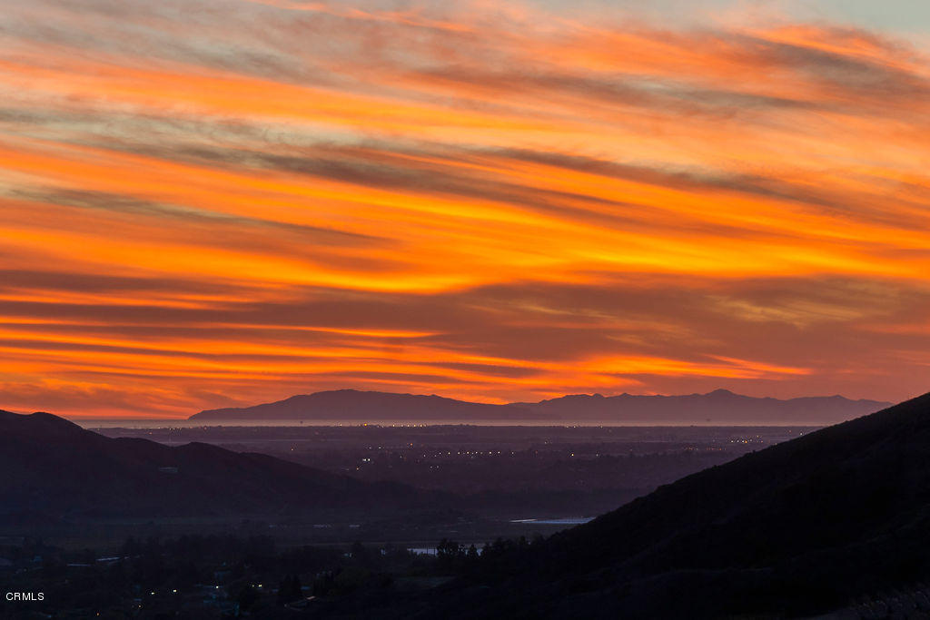 12082 Presilla Road Camarillo, CA 93012 - Photo 10 of 70 DSC01806