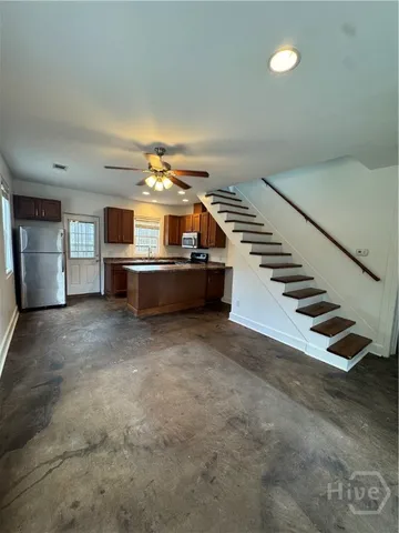 $1,800 | 1305 East Anderson Street, Savannah, GA 31404