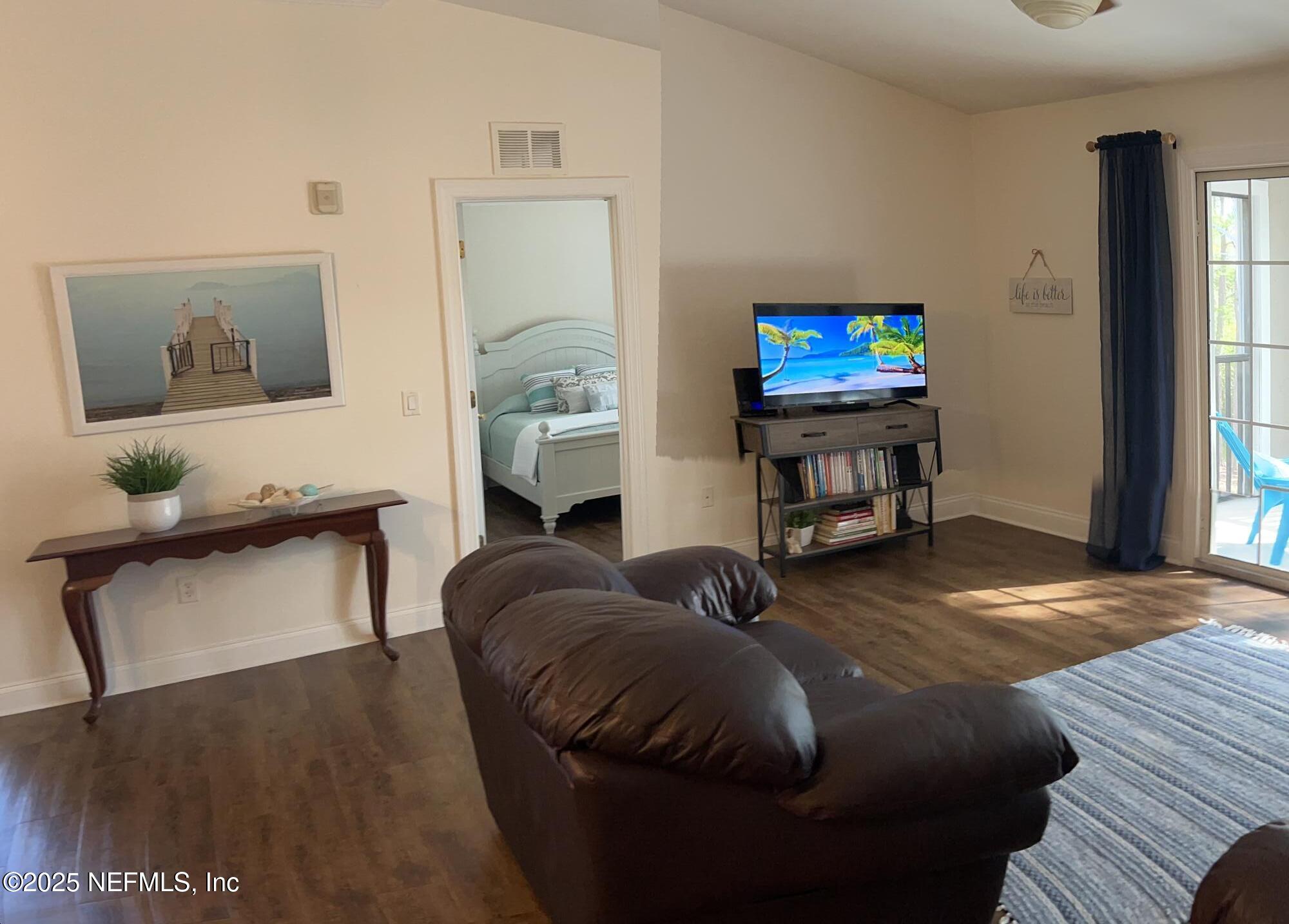 145 Legendary Drive, Unit 201 St. Augustine, FL 32092 - Photo 5 of 22 LIVING ROOM