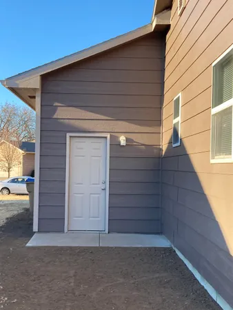 $239,900 | 811 West Quail Street, Valley Center, KS 67147