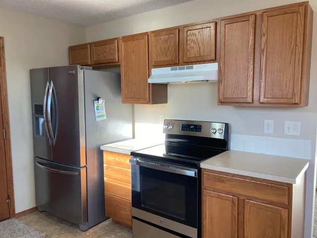 $239,900 | 811 West Quail Street, Valley Center, KS 67147