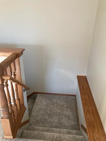 $239,900 | 811 West Quail Street, Valley Center, KS 67147