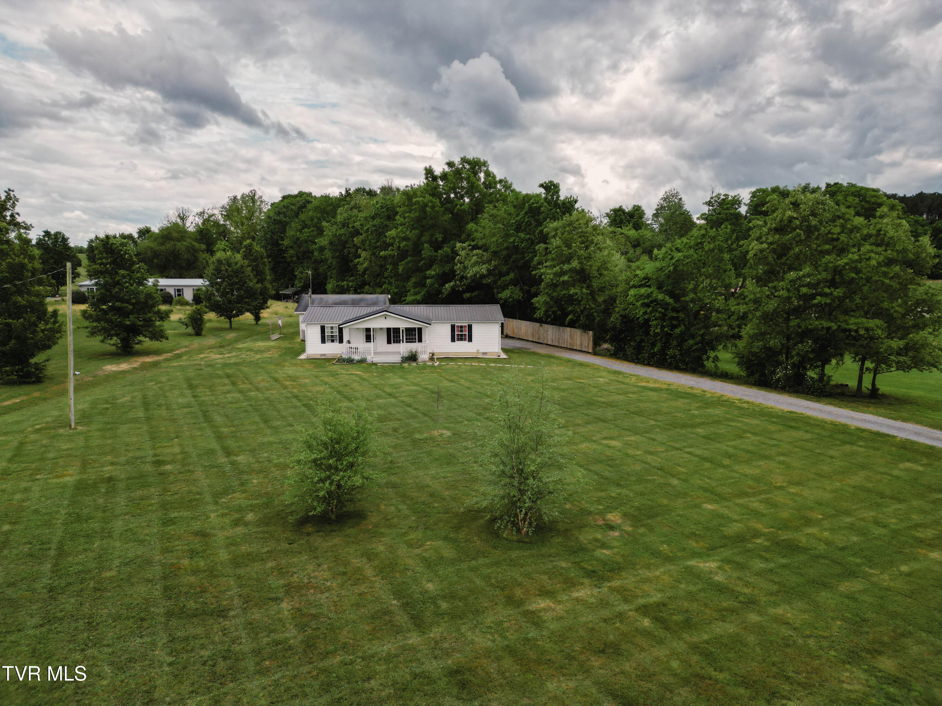 5 Jarrell Road Mohawk, TN 37810 - Photo 32 of 41 DanielleRickerPhotography-0373