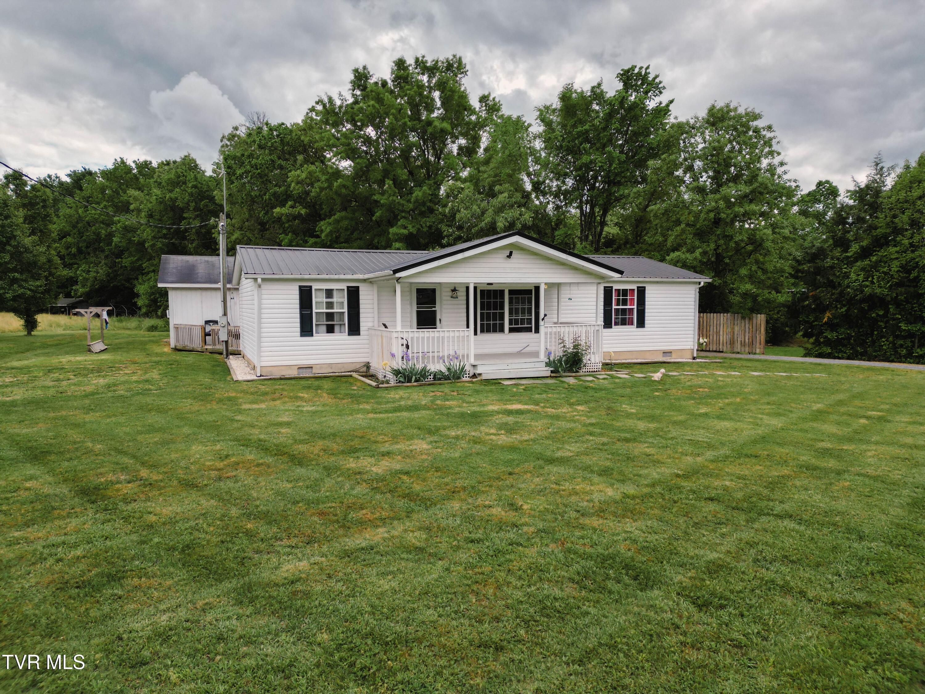 5 Jarrell Road Mohawk, TN 37810 - Photo 35 of 41 DanielleRickerPhotography-0376
