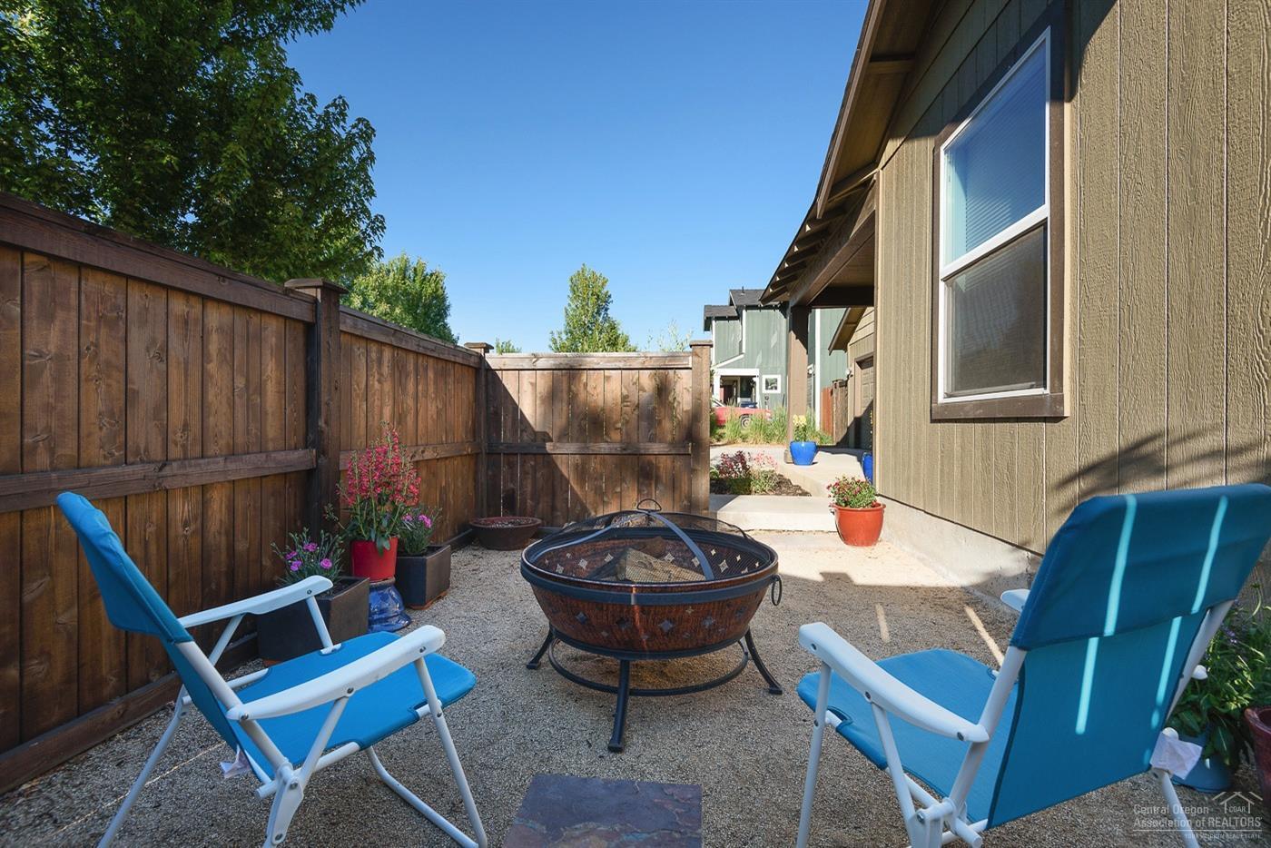 21355 Pecoraro Loop Bend, OR 97701 - Photo 3 of 19 Additional Photo