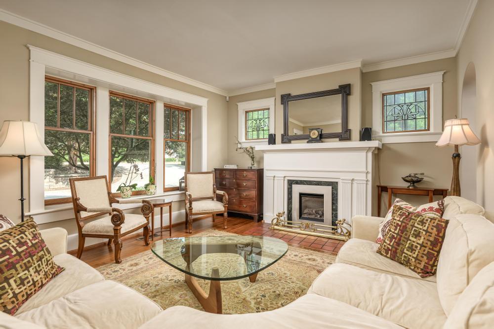 593 South Crest Road Chattanooga, TN 37404 - Photo 11 of 64 Formal Living Room