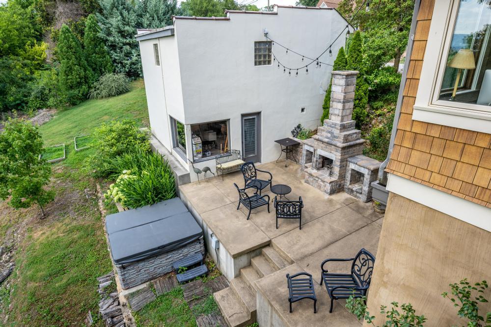 593 South Crest Road Chattanooga, TN 37404 - Photo 5 of 64 Outdoor Stone Fireplace