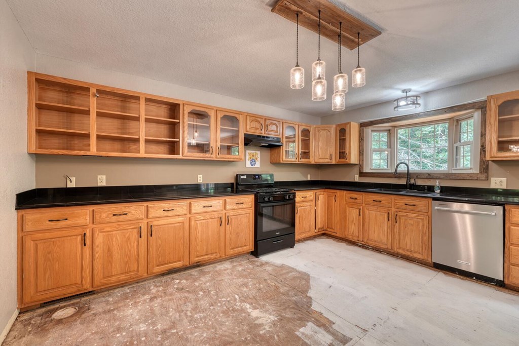 1924 Cook Bridge Road Murphy, NC 28906 - Photo 18 of 75