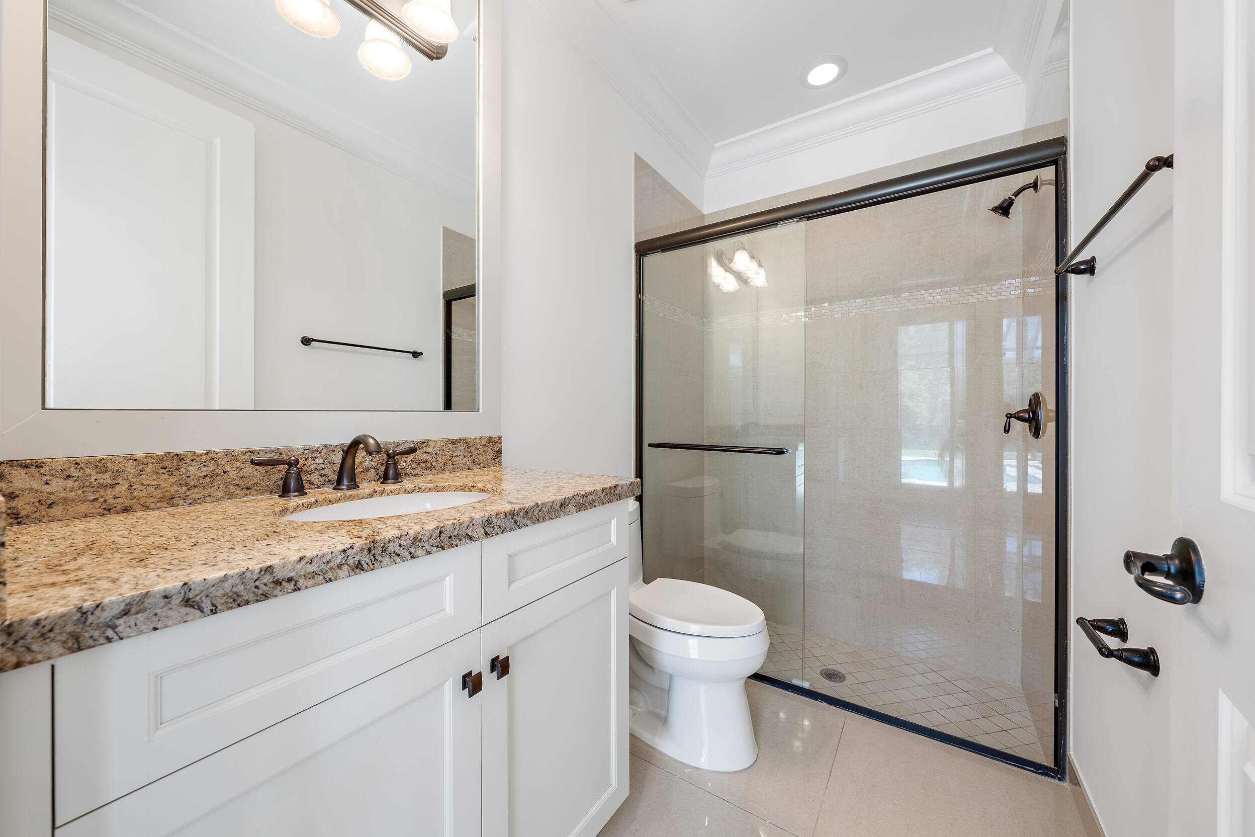 8176 Southeast Red Root Way Jupiter, FL 33458 - Photo 27 of 47 Cabana Bath