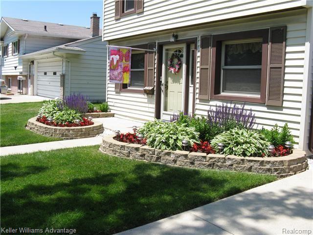 8431 Harding Street Center Line, MI 48015 - Photo 3 of 11 Beautiful Landscape