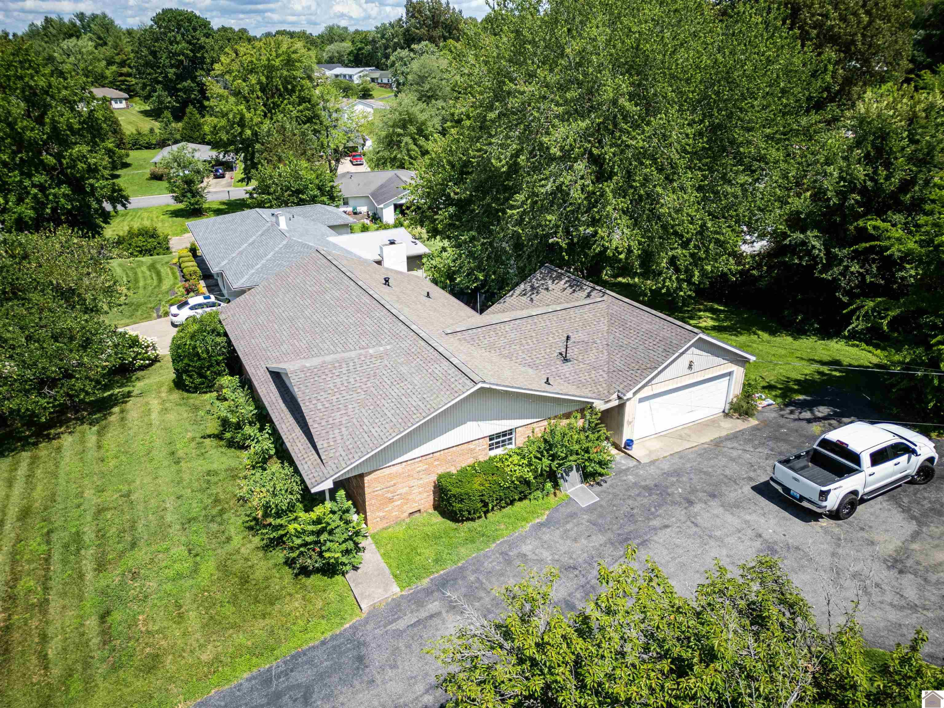 3712 Springdale Circle Paducah, KY 42001 - Photo 34 of 35 Aerial view of side of property