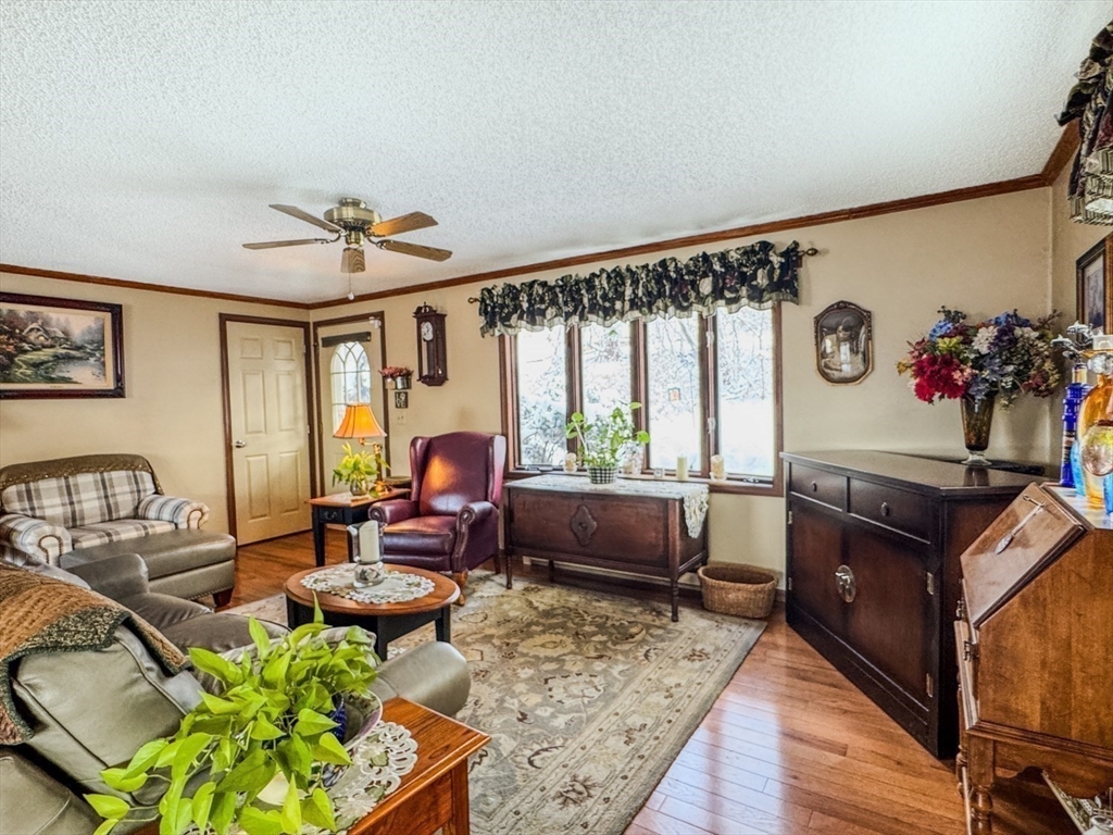 59 North Hillside Road Deerfield, MA 01373 - Photo 16 of 42