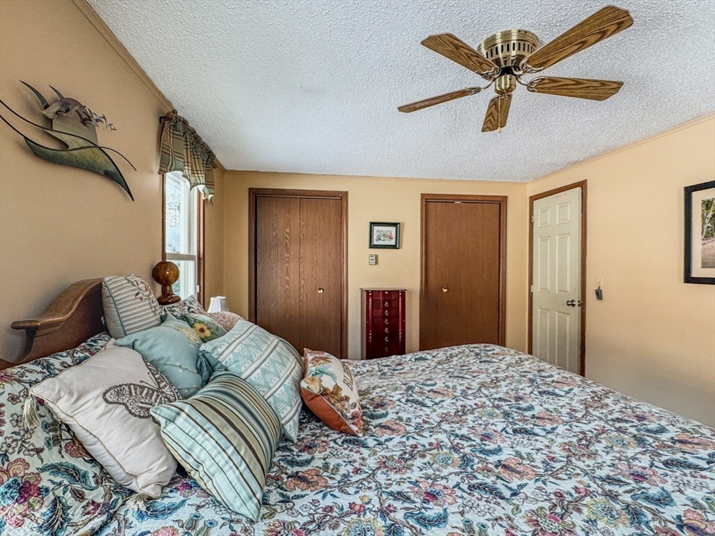 59 North Hillside Road Deerfield, MA 01373 - Photo 21 of 42