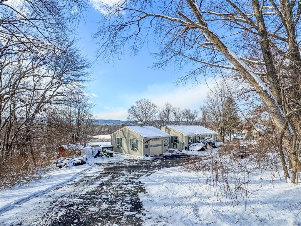 59 North Hillside Road Deerfield, MA 01373 - Photo 32 of 42