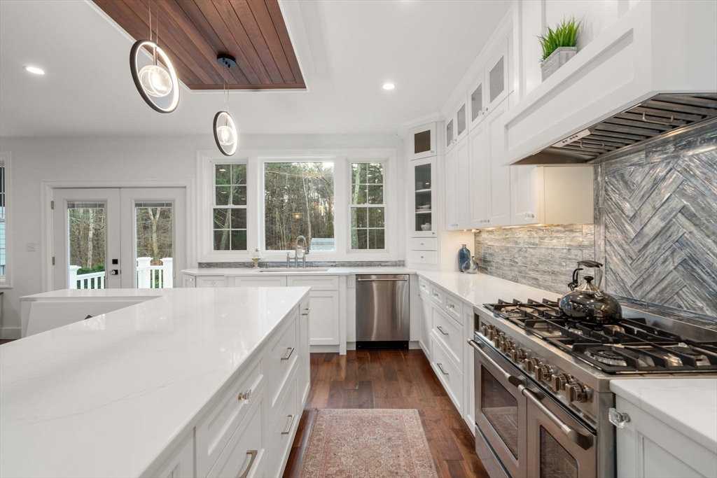60 Claybrook Road Dover, MA 02030 - Photo 12 of 34