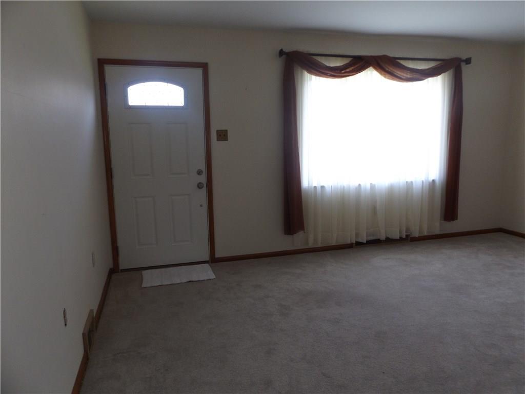 32 Temple Road Aliquippa, PA 15001 - Photo 5 of 21 Gallery Image 5