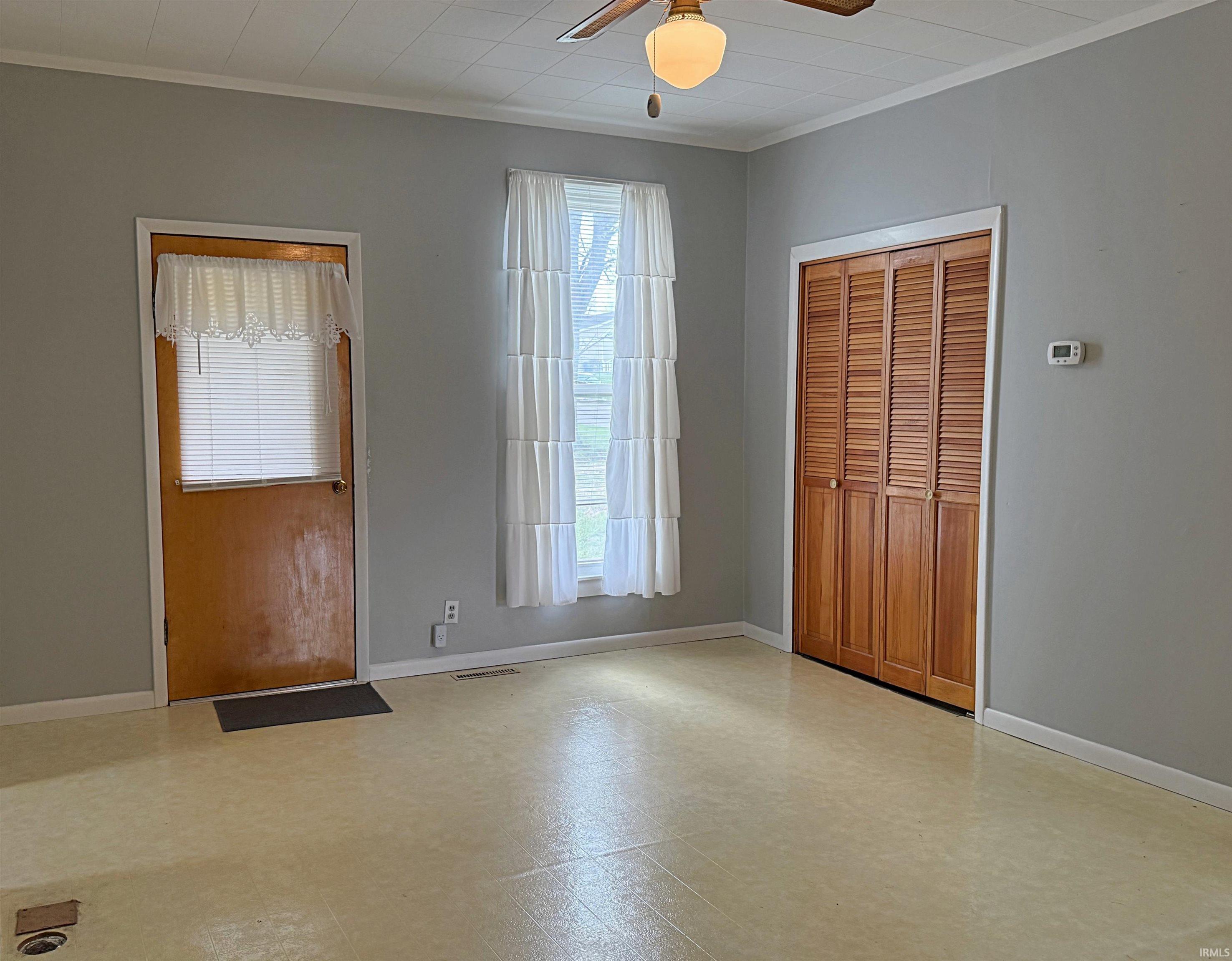 210 Queen Street Loogootee, IN 47553 - Photo 11 of 18