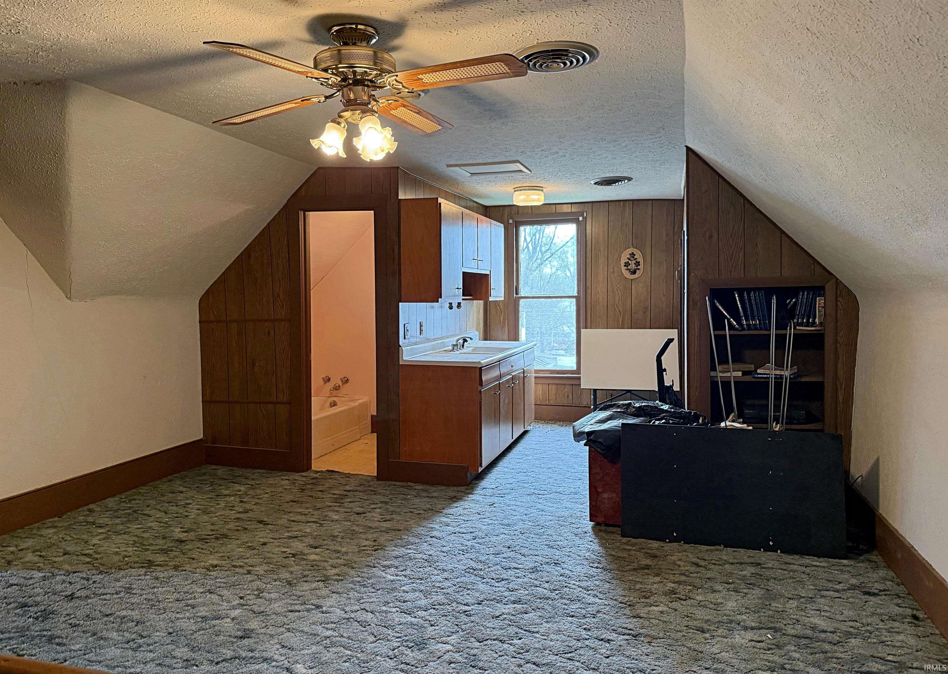 210 Queen Street Loogootee, IN 47553 - Photo 9 of 18