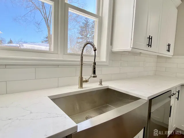 $1,288,800 | 7 Vale Street, Edison, NJ 08817