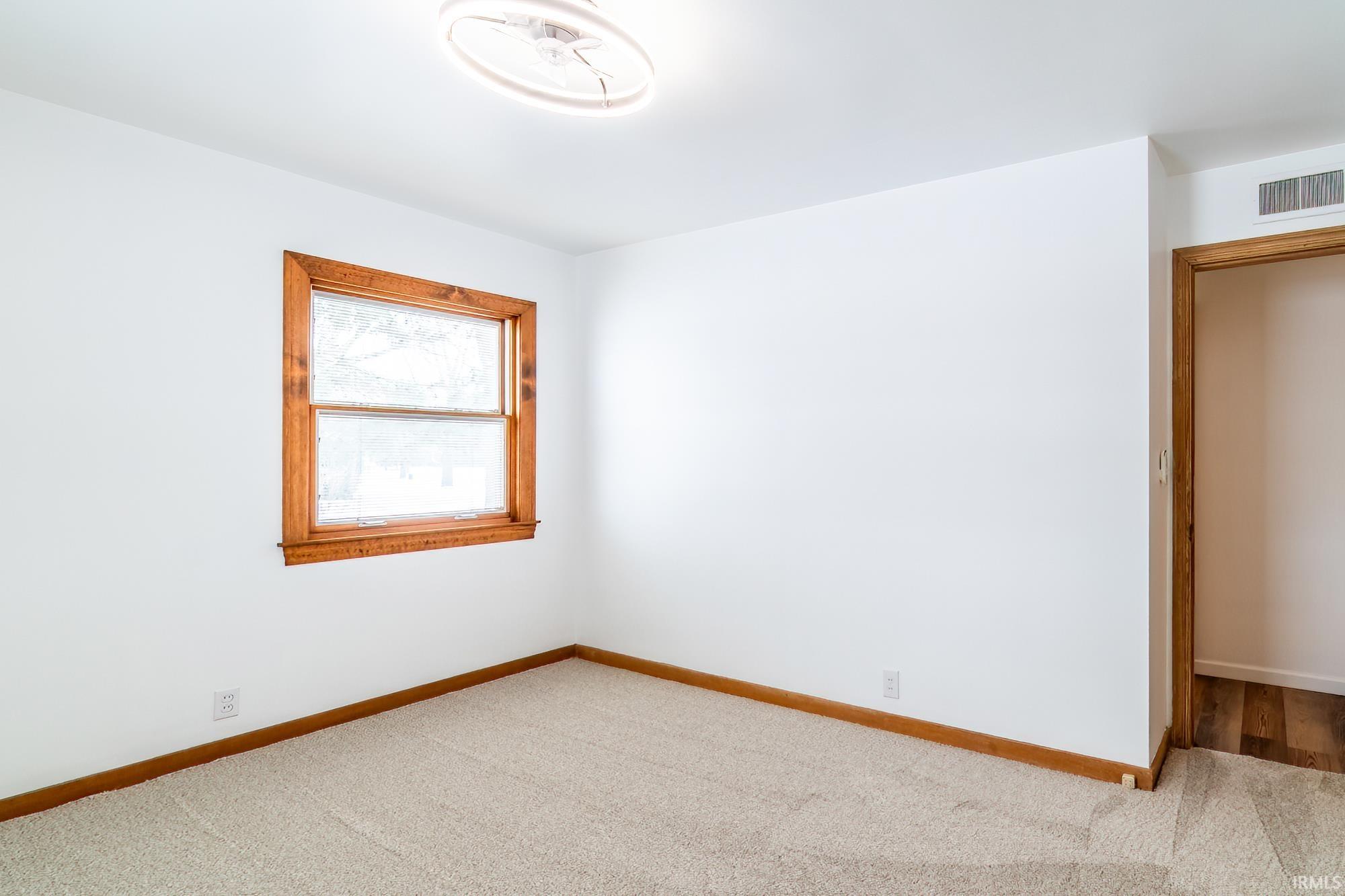 10630 Marion Center Road Fort Wayne, IN 46816 - Photo 25 of 35