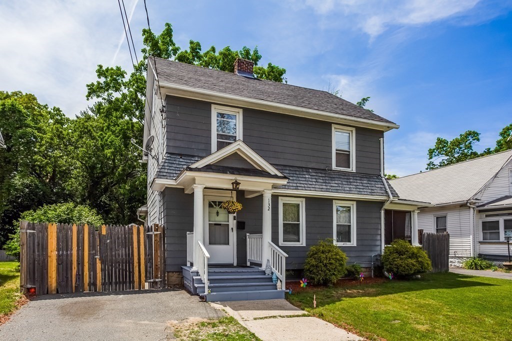 132 Dwight Road Springfield, MA 01108 - Photo 1 of 31