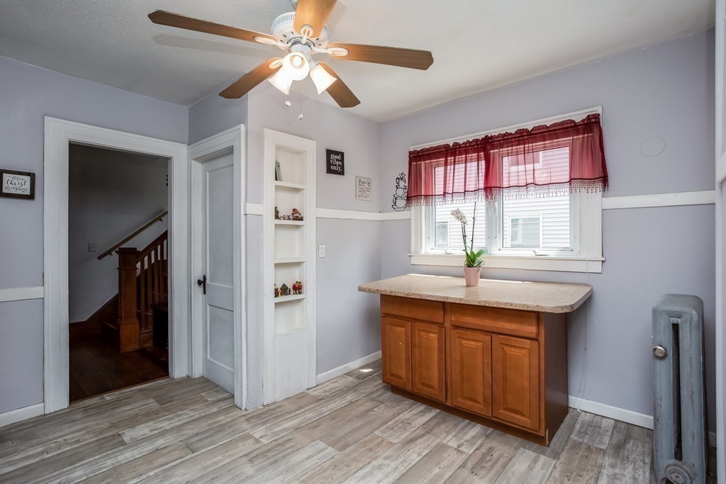 132 Dwight Road Springfield, MA 01108 - Photo 6 of 31