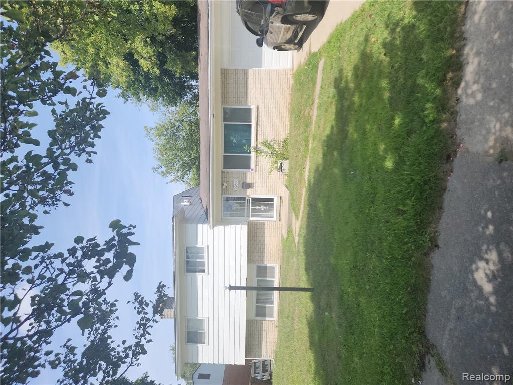 29600 Pine Street Inkster, MI 48141 - Photo 1 of 21 Gallery Image 1