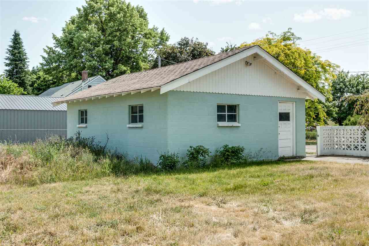 1422 North Bowdish Road Spokane, WA 99206 - Photo 17 of 19 Gallery Image 17