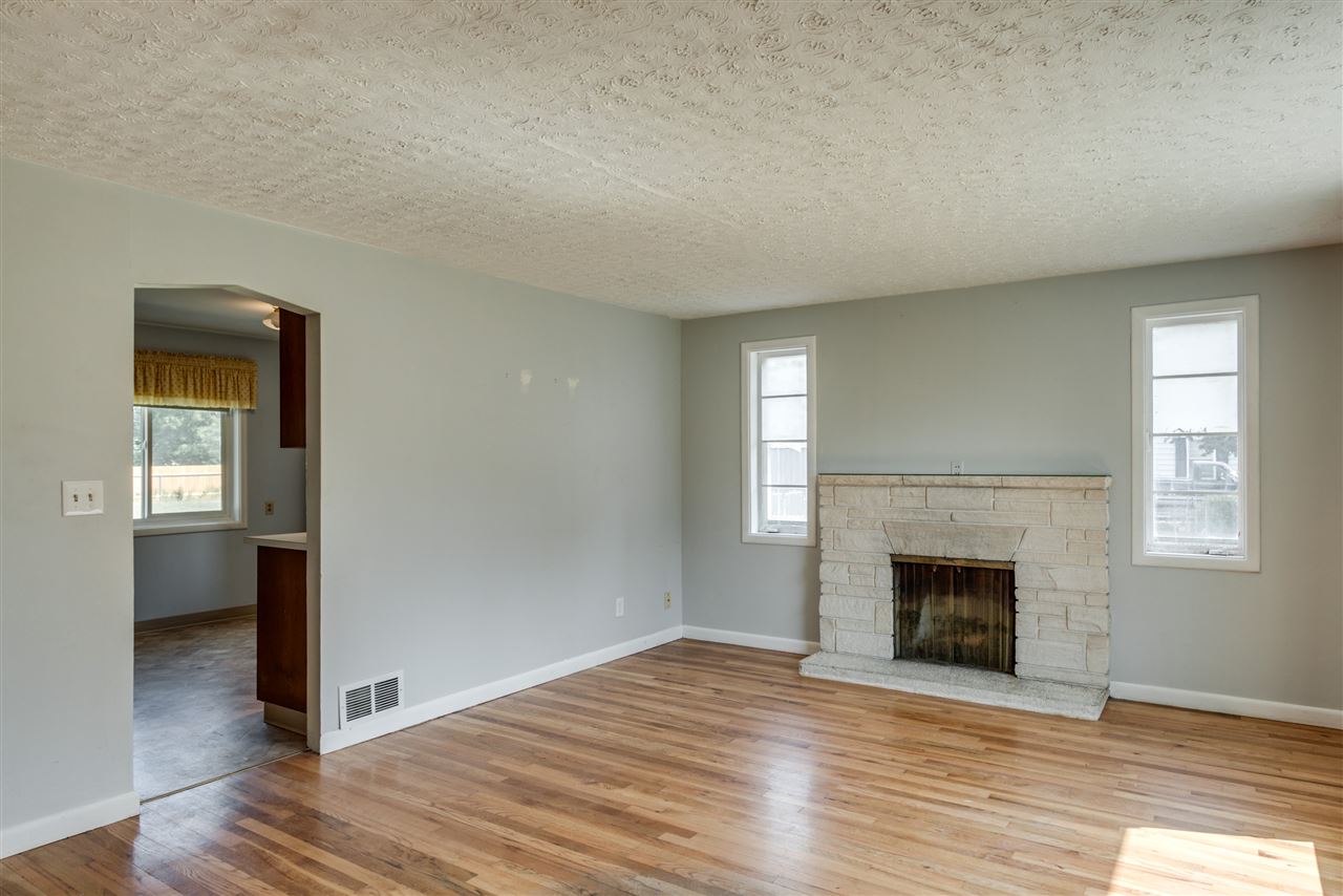 1422 North Bowdish Road Spokane, WA 99206 - Photo 4 of 19 Gallery Image 4