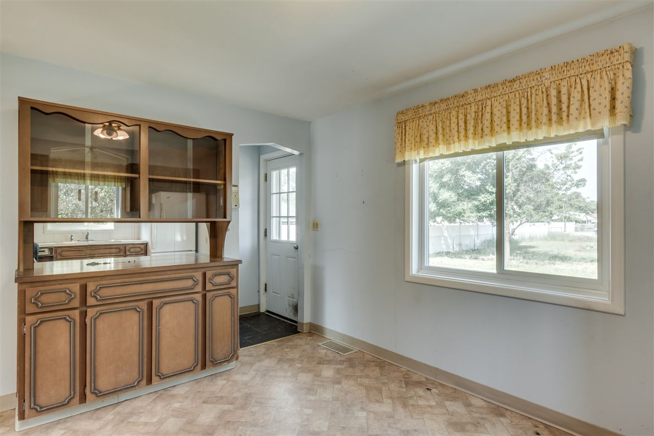 1422 North Bowdish Road Spokane, WA 99206 - Photo 8 of 19 Gallery Image 8