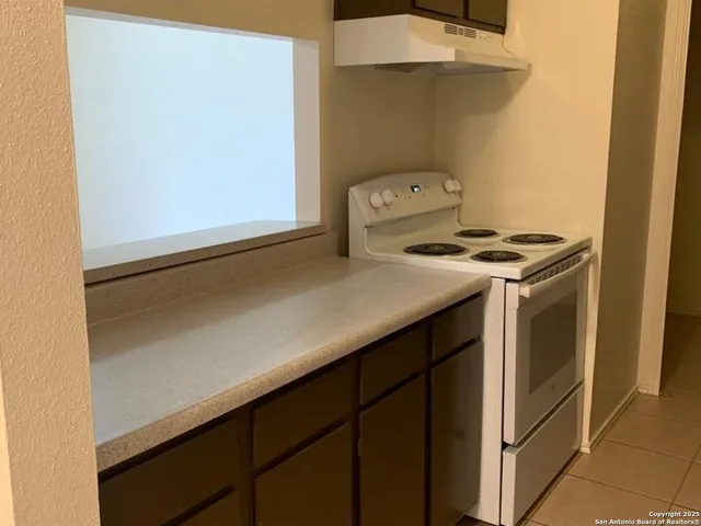 $1,150 | 6311 Worchester Knoll, San Antonio, TX 78233