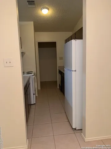 $1,195 | 6311 Worchester Knoll, San Antonio, TX 78233