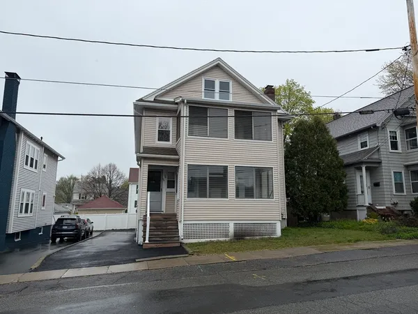 $3,400 | 24-26 Benjamin Road, Unit 24, Belmont, MA 02478