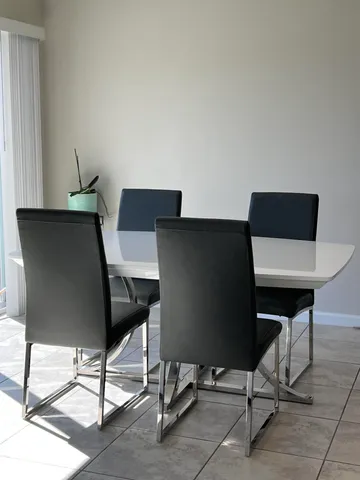 $2,575 | 419 Açaà Lane, Fort Pierce, FL 34981