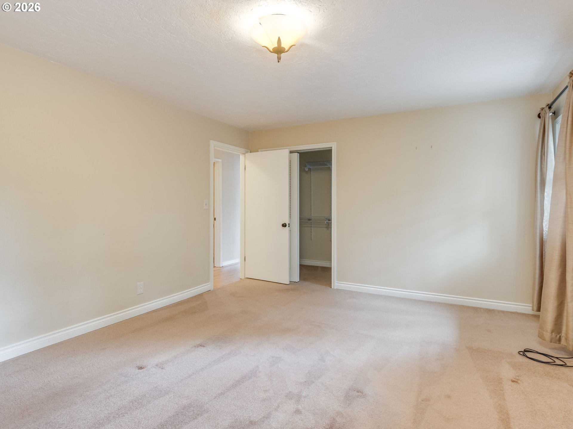 48140 Southeast Linhart Butte Road Sandy, OR 97055 - Photo 24 of 47 a view of an empty room with a window