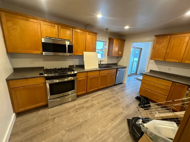 $460,000 | 10291-10297 Us Highway, Mazomanie, WI 53560