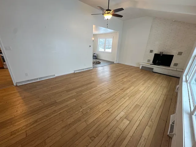 $460,000 | 10291-10297 Us Highway, Mazomanie, WI 53560