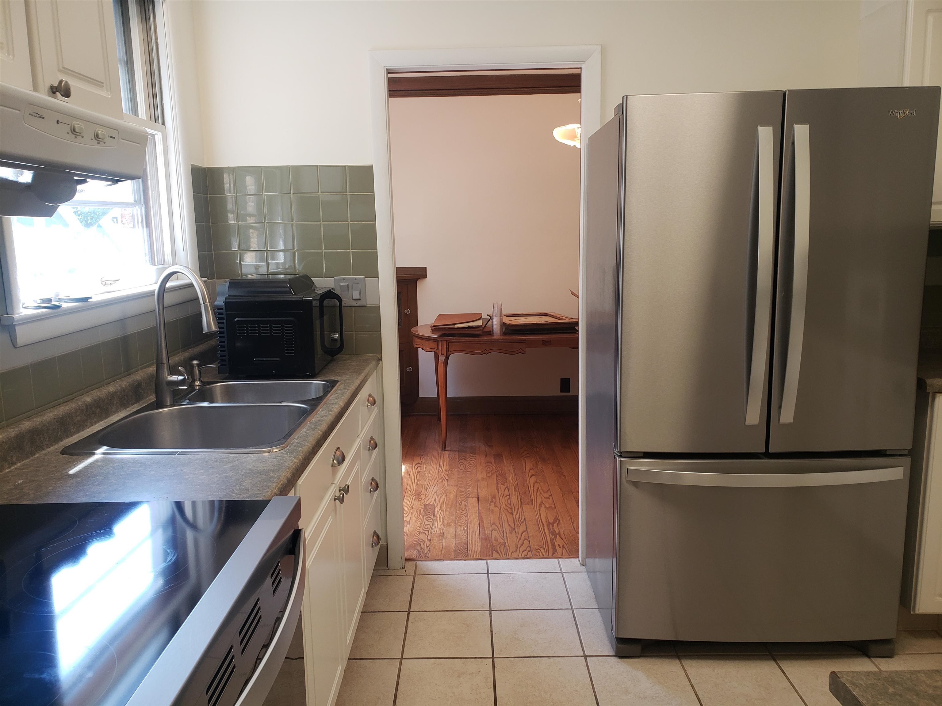 2121 Regent Street Madison, WI 53726 - Photo 16 of 39