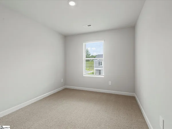 $209,900 | 306 Hampton George Court, Greer, SC 29651