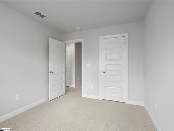 $209,900 | 306 Hampton George Court, Greer, SC 29651