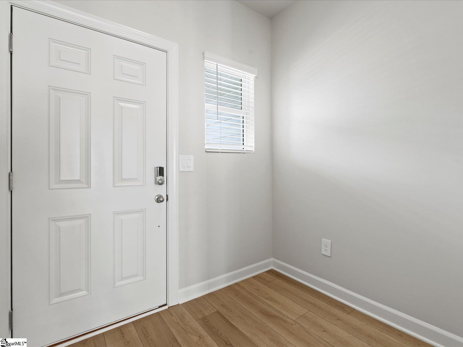 306 Hampton George Court Greer, SC 29651 - Photo 3 of 26