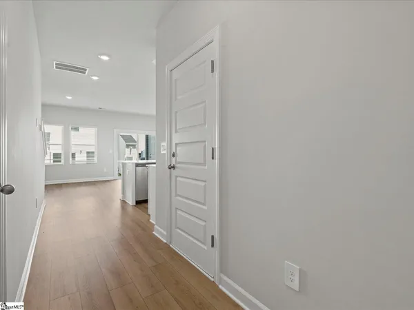 $209,900 | 306 Hampton George Court, Greer, SC 29651