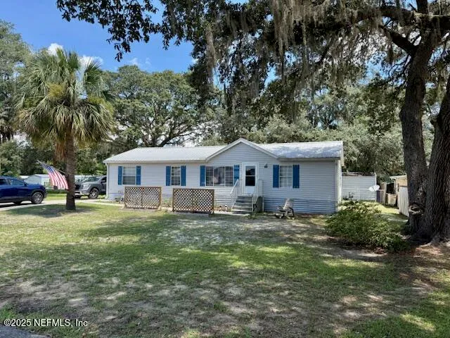$245,900 | 202 Ash Street, Interlachen, FL 32148