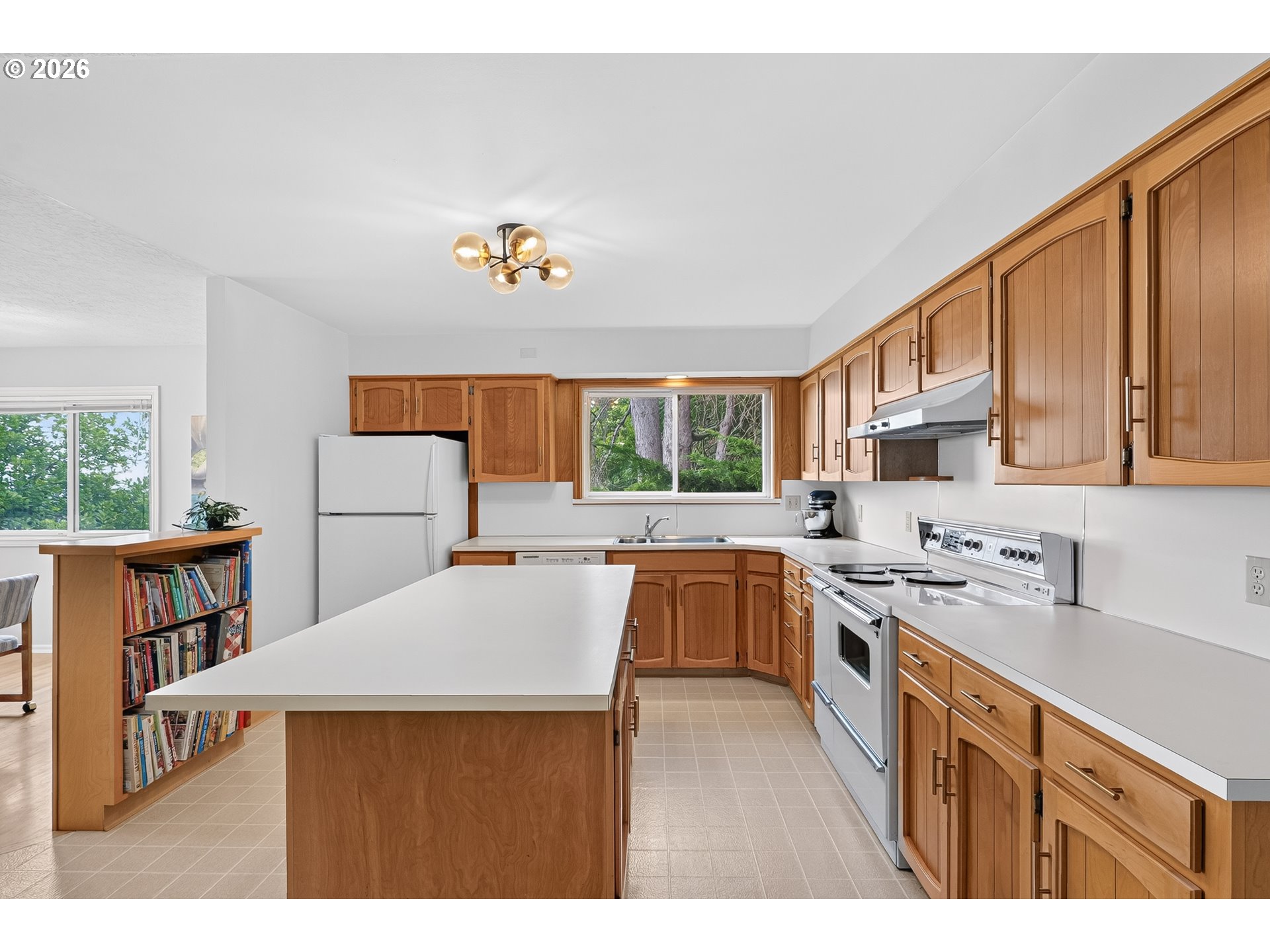 10065 Southeast Cresthill Road Happy Valley, OR 97086 - Photo 17 of 40 Gallery Image 17