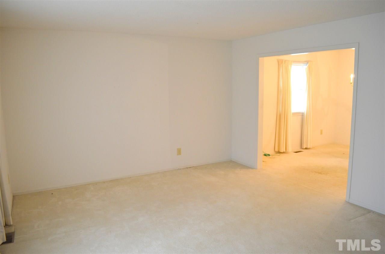 3001 Morningside Drive Raleigh, NC 27607 - Photo 11 of 16 a view of an empty room and a window