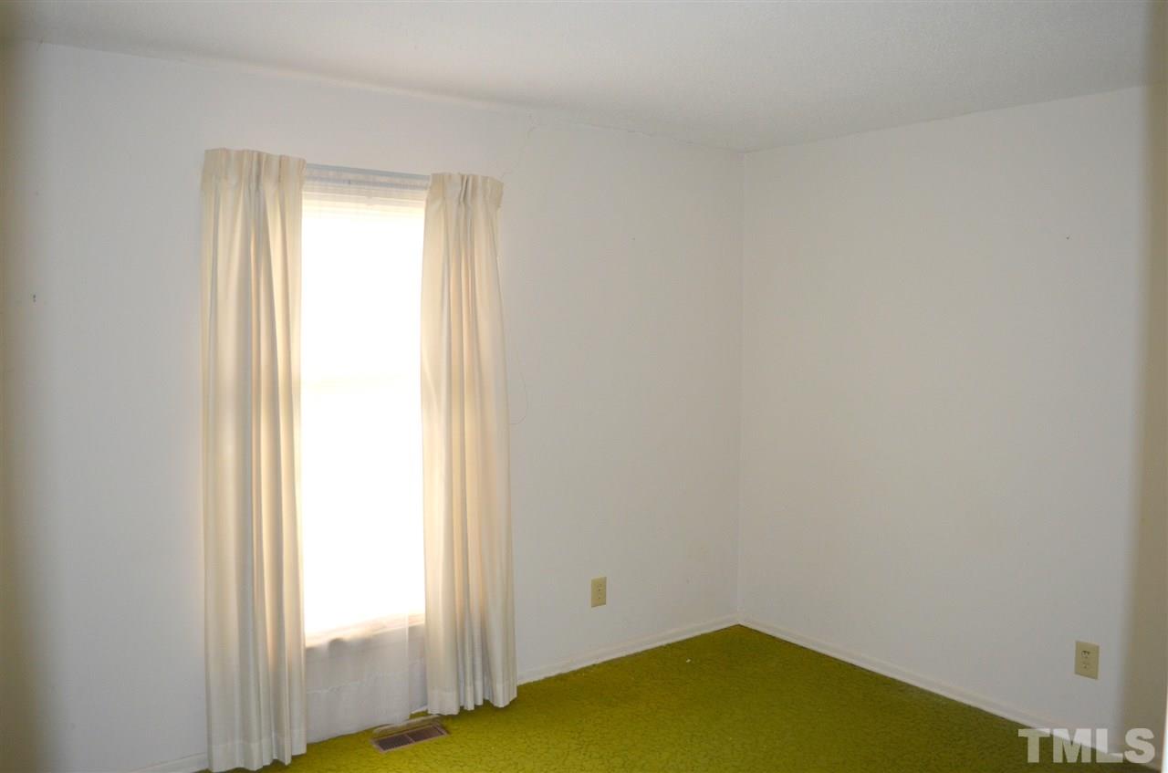 3001 Morningside Drive Raleigh, NC 27607 - Photo 13 of 16 a view of small space