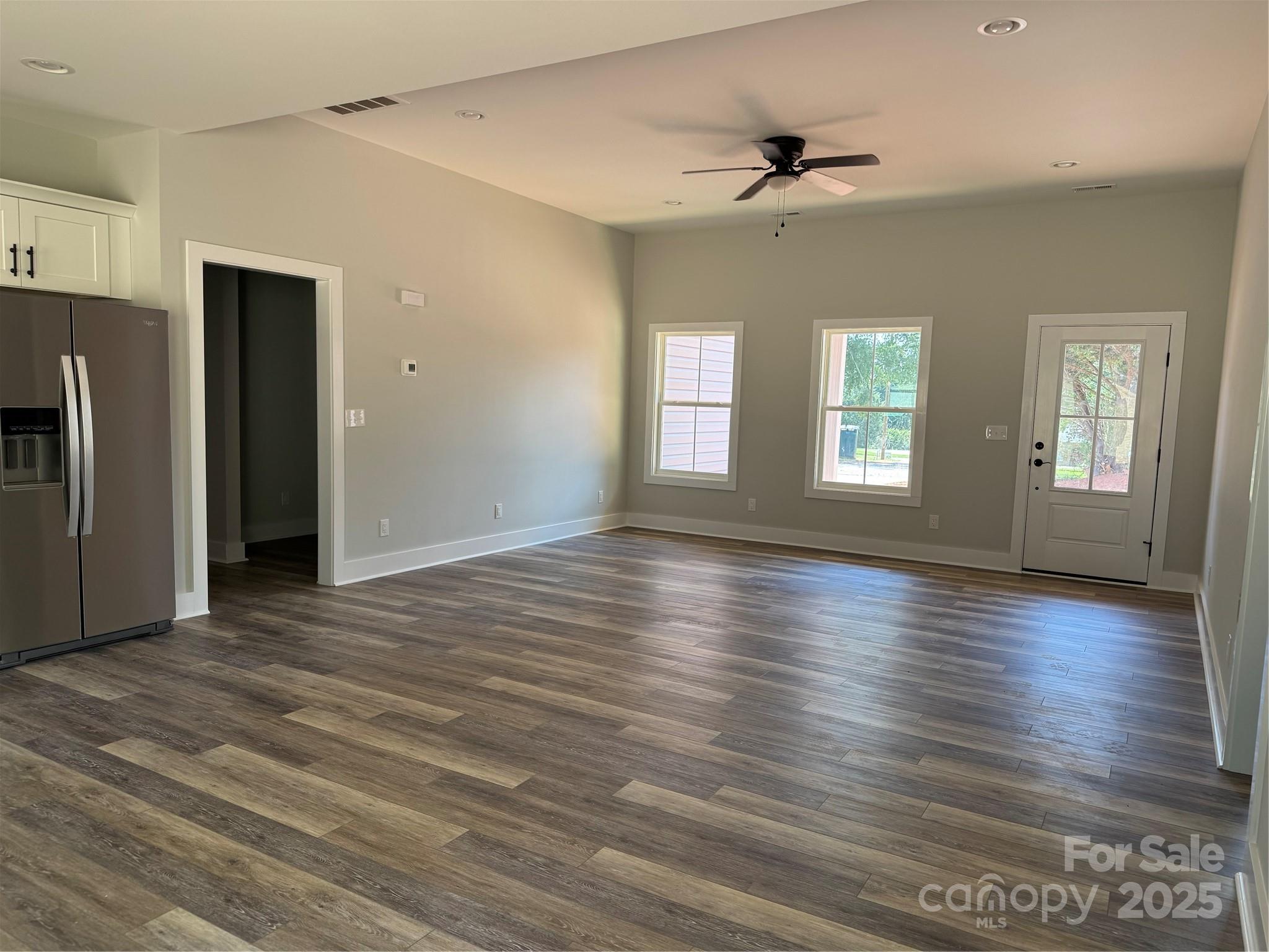 210 West Baker Street Jefferson, SC 29718 - Photo 13 of 32