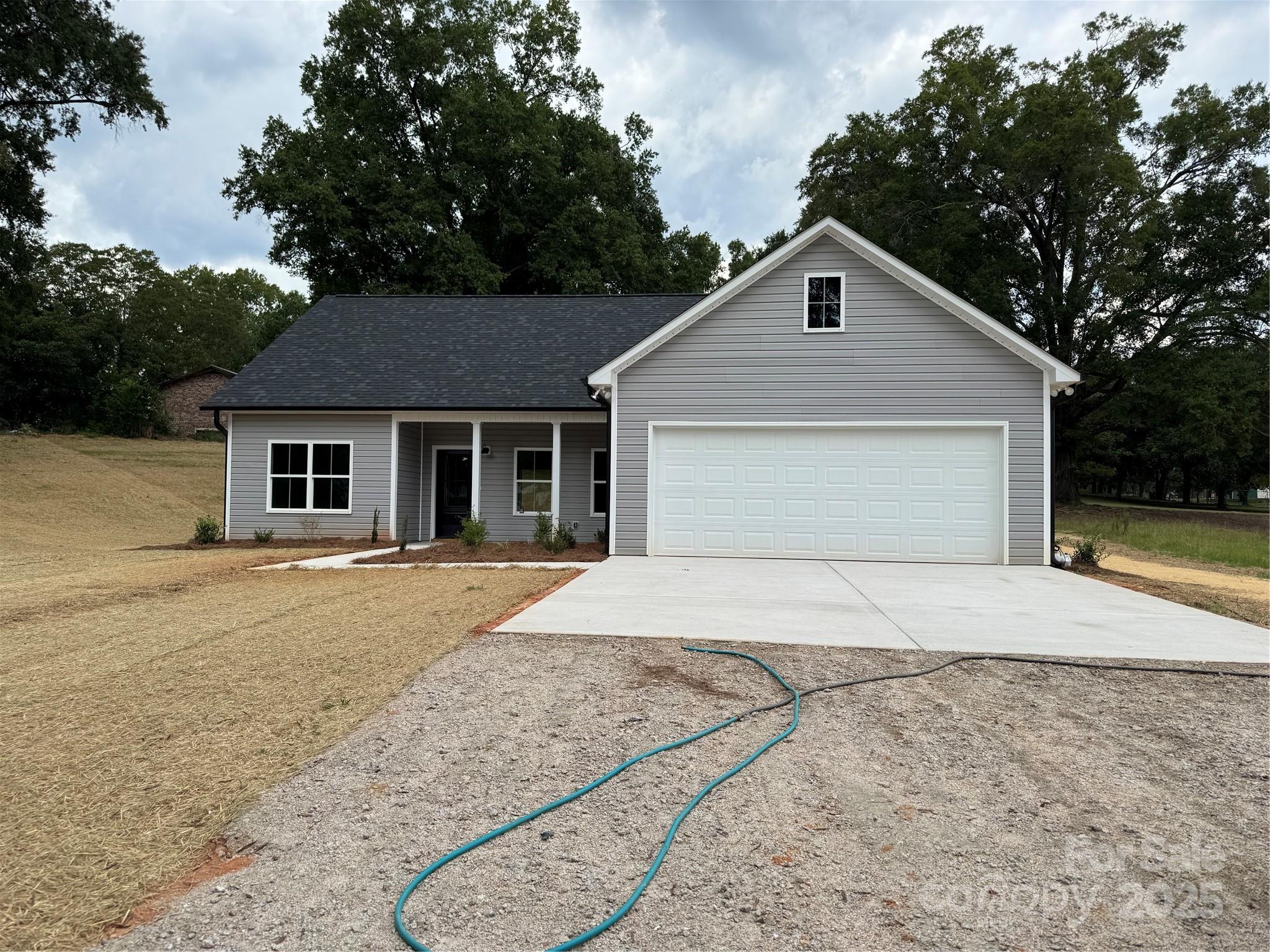 210 West Baker Street Jefferson, SC 29718 - Photo 5 of 32